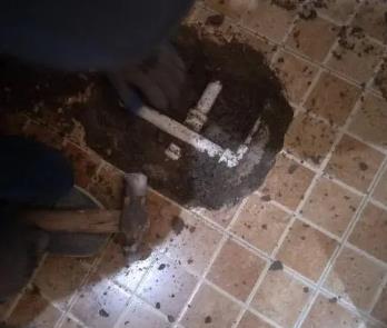 大冶卫生间漏水维修公司为您分享下卫生间渗水如何处理及注意事项